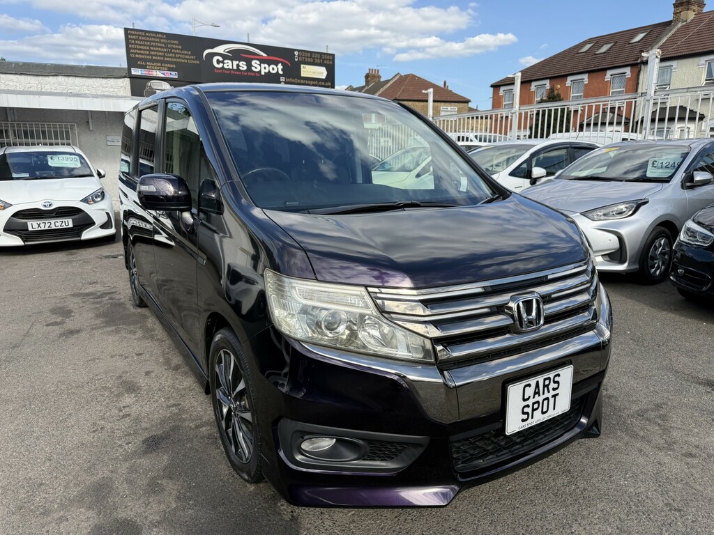 Honda StepWagon Mpv 2.0 Spada Z Cool Spirit 8 Seater Fresh Import Purple #2