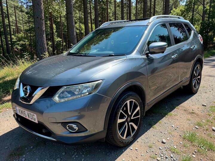 Nissan X-Trail 1.6 Dci 4X4 Tekna 5-Door Station Wagon Silver #7