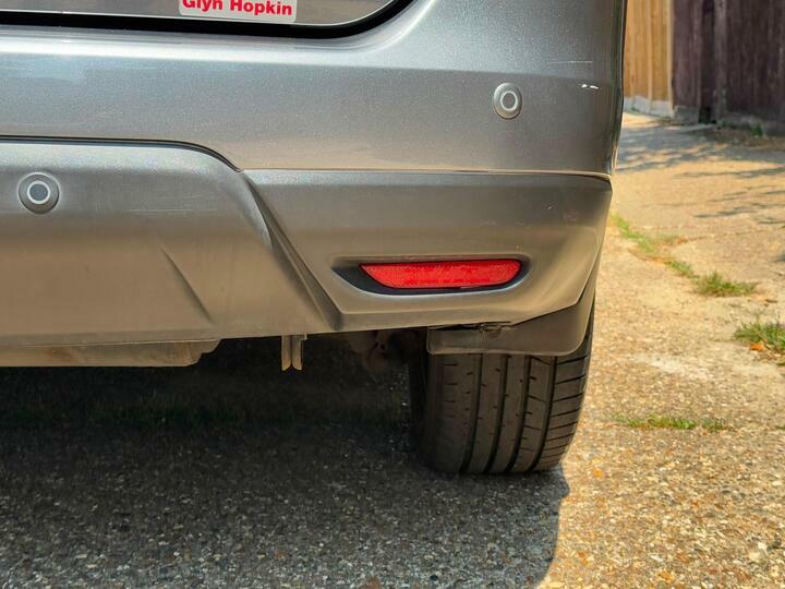 Nissan X-Trail 1.6 Dci 4X4 Tekna 5-Door Station Wagon Silver #17