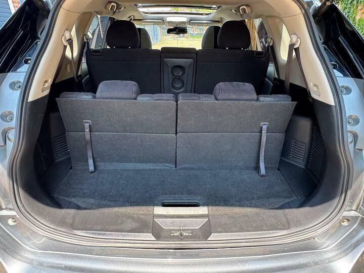 Nissan X-Trail 1.6 Dci 4X4 Tekna 5-Door Station Wagon Silver #41