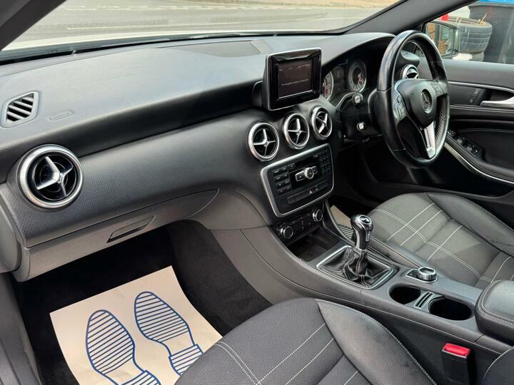 Mercedes-Benz A Class Hatchback White #23