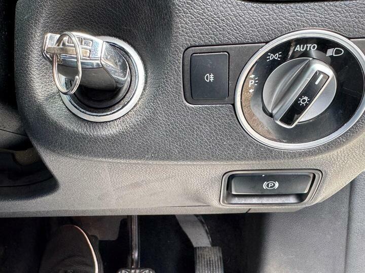 Mercedes-Benz A Class Hatchback White #25
