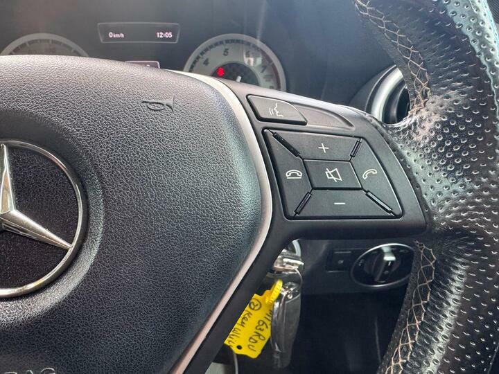 Mercedes-Benz A Class A180 1.5 Cdi Se #19
