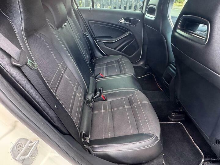 Mercedes-Benz A Class A180 1.5 Cdi Se #3