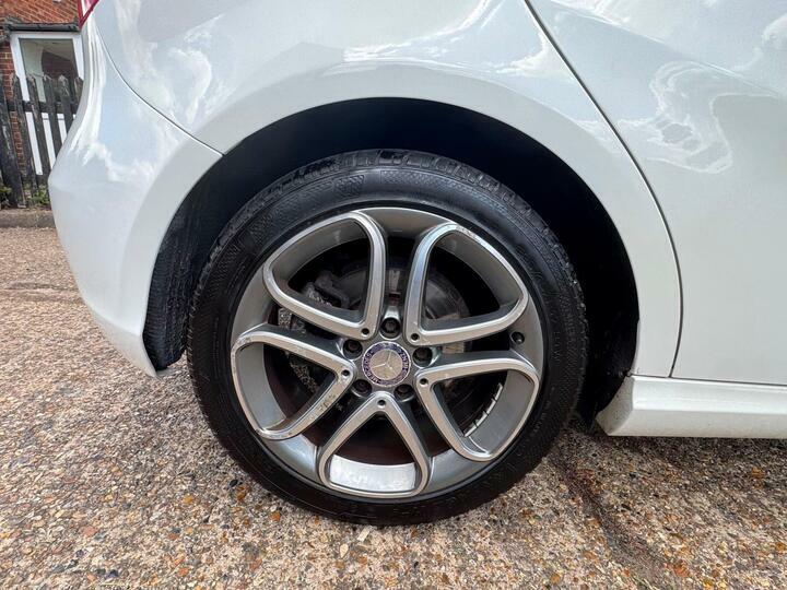 Mercedes-Benz A Class A180 1.5 Cdi Se #27