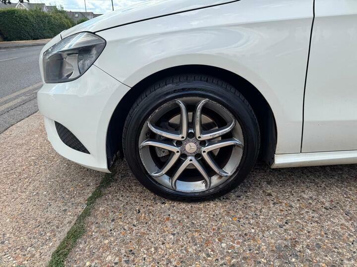 Mercedes-Benz A Class A180 1.5 Cdi Se #28