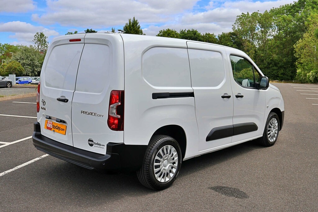 Toyota Proace City City Icon Lwb Twin Slider Warranty YP23XFD White #6