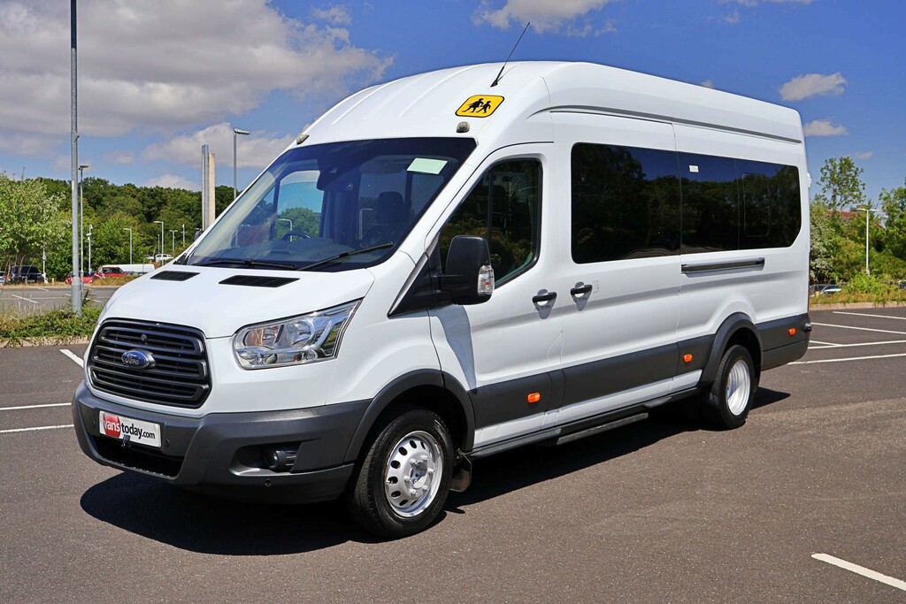 Ford Transit Custom 460 Trend Econetic Tech 17 Seat Xlwb EA17ZFF White