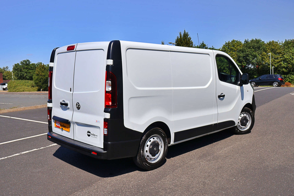 Vauxhall Vivaro 2700 Cdti Ss Swb White #5