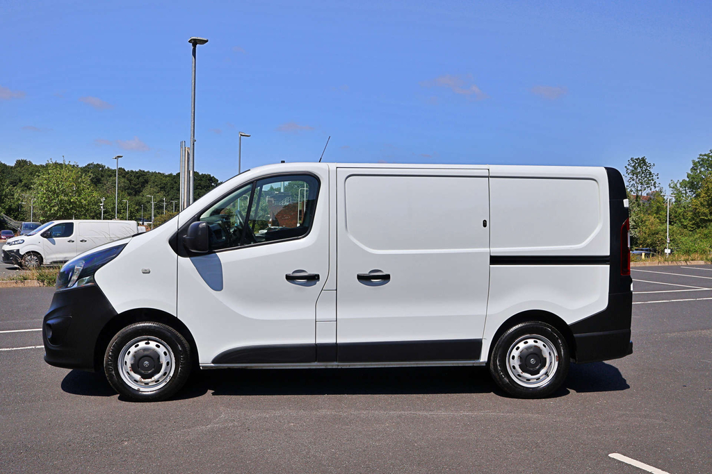 Vauxhall Vivaro 2700 Cdti Ss Swb White #4