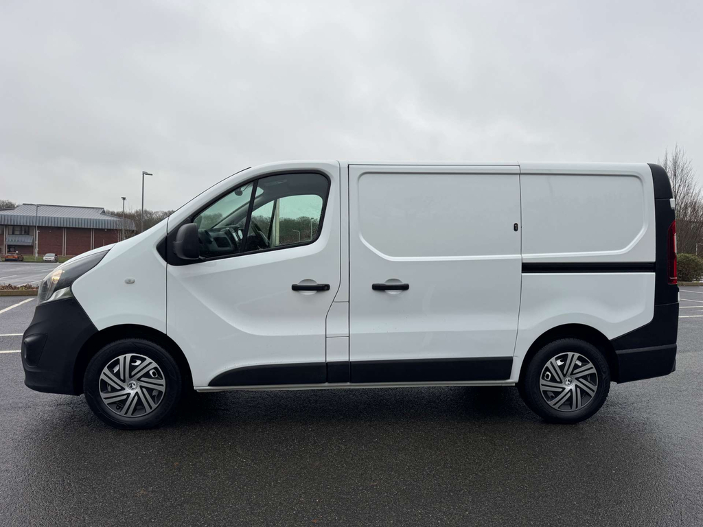 Vauxhall Vivaro 2700 Cdti Ss Swb Aircon Nav DS68LTT White #5