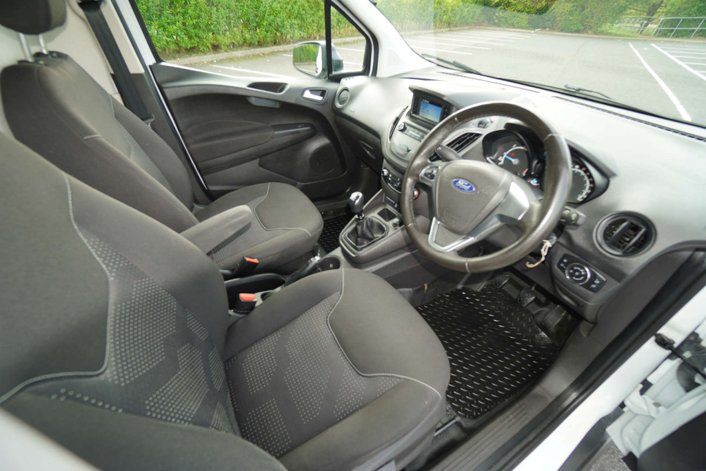 Ford Transit Courier 1.5 Tdci Limited L1 Euro 6 Grey #7