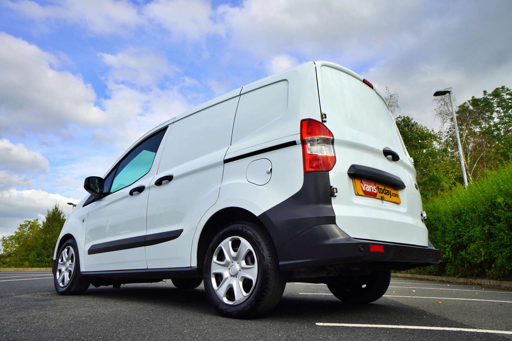 Ford Transit Courier Trend Tdci Air Con No Vat White #4