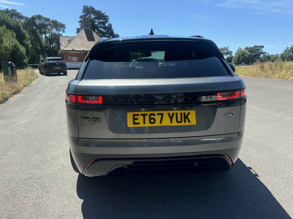 Land Rover Range Rover Velar 2L R-dynamic Hse Grey #3