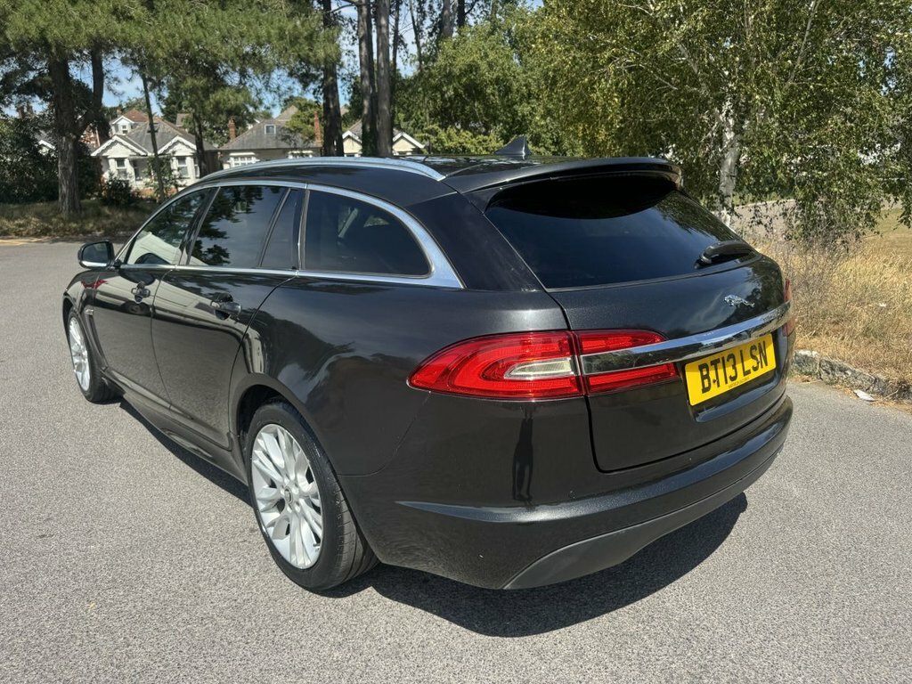 Jaguar XF 2.2D Luxury Saloon Euro 5 S S 1 Blue #17