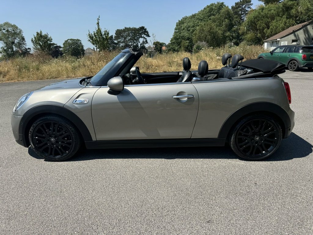 Mini Convertible 1.5 Cooper 134 Bhp Blue #5