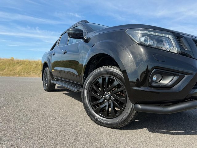 Nissan Navara 2.3 Dci Tekna Double Cab Pickup 4Wd Euro 6 Brown #46