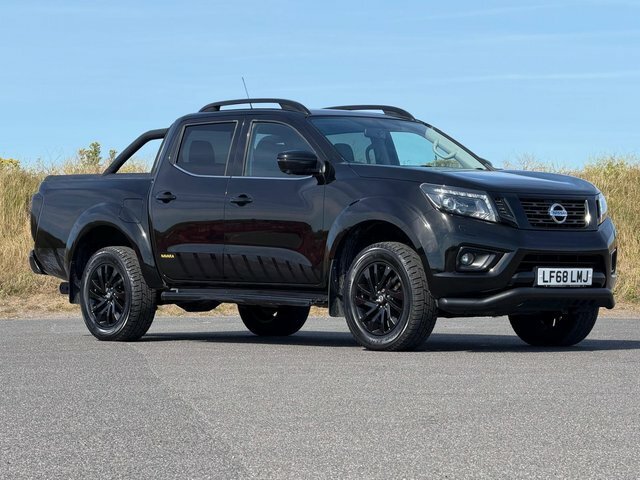 Nissan Navara 2.3 Dci Tekna Double Cab Pickup 4Wd Euro 6 Brown #36