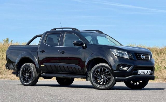 Nissan Navara 2.3 Dci Tekna Double Cab Pickup 4Wd Euro 6 Brown #47