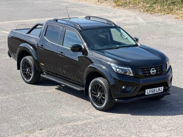 Nissan Navara 2.3 Dci N-guard 4Wd Euro 6 S S Black