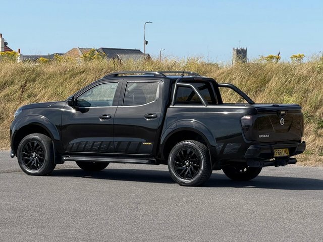 Nissan Navara 2.3 Dci Tekna Double Cab Pickup 4Wd Euro 6 Brown #8