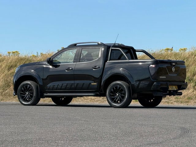 Nissan Navara 2.3 Dci Tekna Double Cab Pickup 4Wd Euro 6 Brown #51