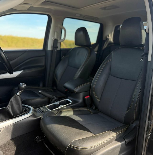 Nissan Navara 2.3 Dci Tekna Double Cab Pickup 4Wd Euro 6 Brown #16