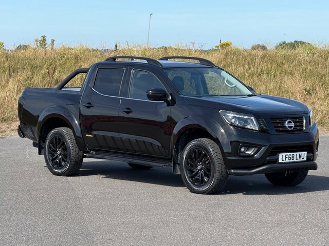 Nissan Navara 2.3 Dci Tekna Double Cab Pickup 4Wd Euro 6 Brown #42