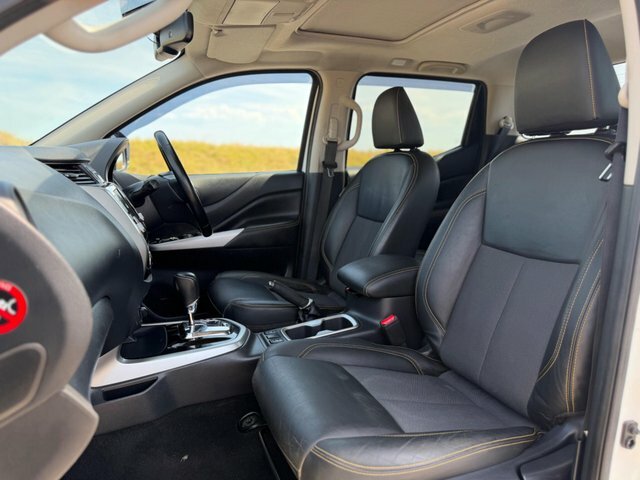 Nissan Navara 2.3 Dci N-guard 4Wd Euro 6 White #4