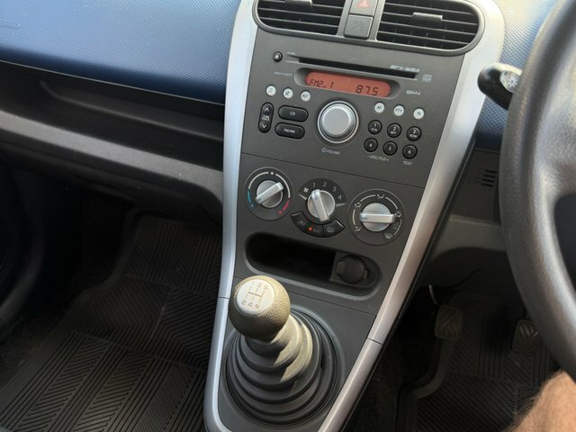 Vauxhall Agila Mpv Red #30