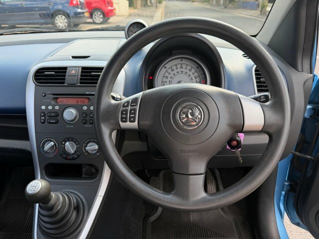 Vauxhall Agila Mpv Red #27