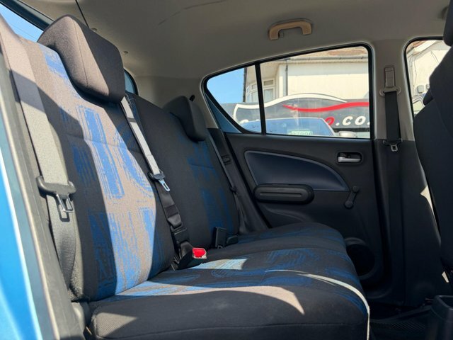 Vauxhall Agila Mpv Red #23