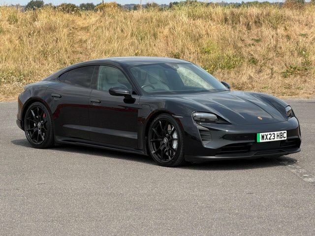 Porsche Taycan Performance Plus 93.4Kwh Gts Grey #44