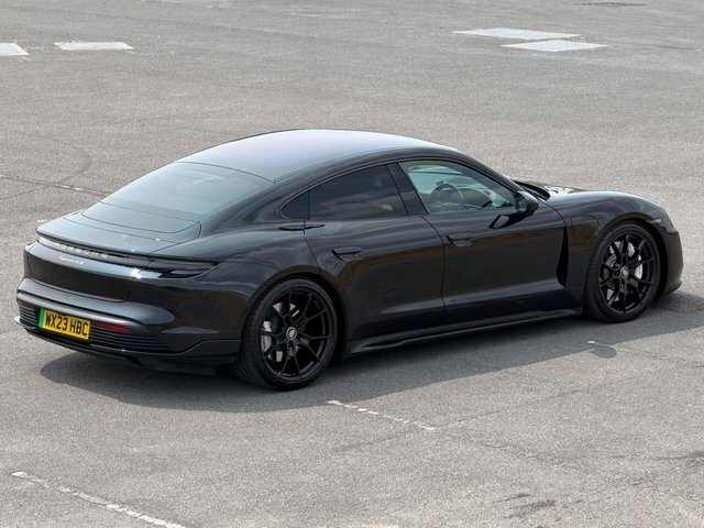 Porsche Taycan Performance Plus 93.4Kwh Gts Grey #42