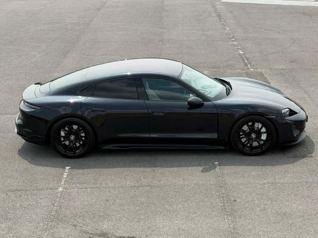 Porsche Taycan Performance Plus 93.4Kwh Gts Grey #43