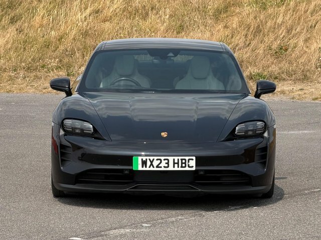 Porsche Taycan Performance Plus 93.4Kwh Gts Grey #32