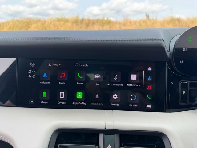 Porsche Taycan Performance Plus 93.4Kwh Gts Grey #18