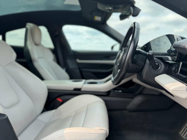 Porsche Taycan Performance Plus 93.4Kwh Gts Grey #8