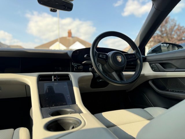 Porsche Taycan Performance Plus 93.4Kwh Gts Grey #17