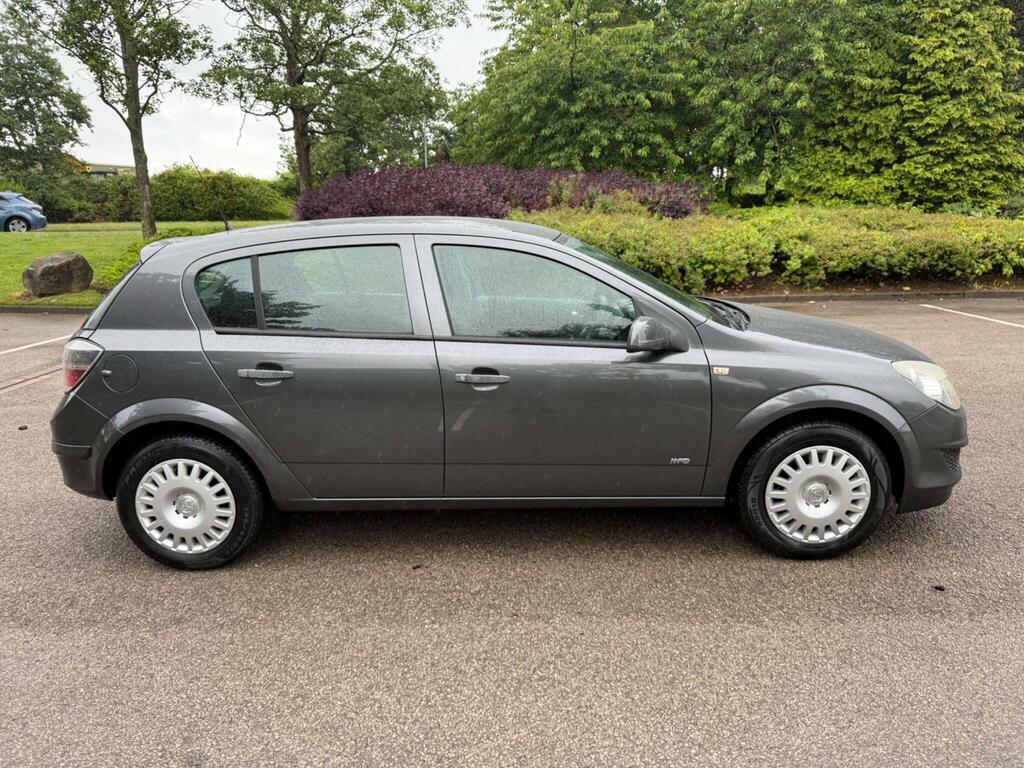 Vauxhall Astra 1.6I 16V Club Hatchback 155 Gk Silver #2