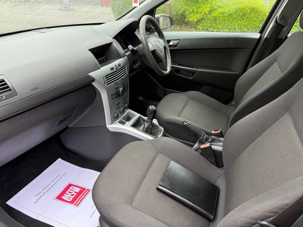 Vauxhall Astra 1.6I 16V Club Hatchback 155 Gk Silver #20