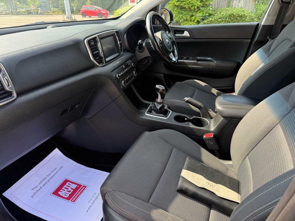 Kia Sportage 1.6 Gdi 2 Suv Euro 6 Ss 130 White #19