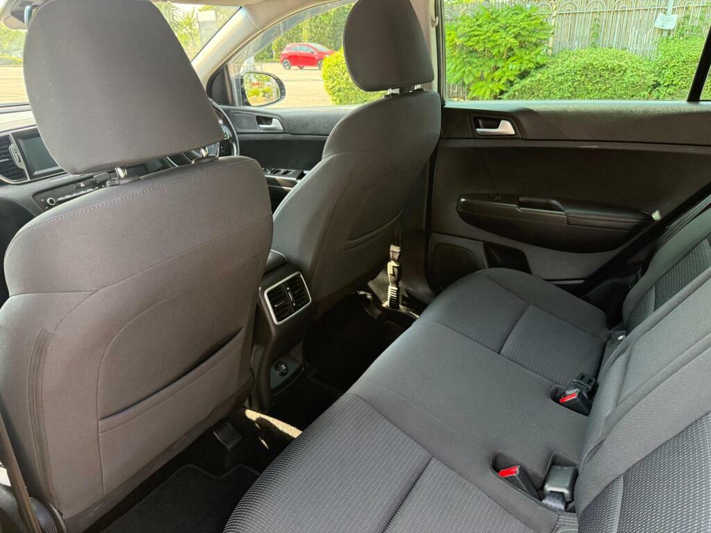 Kia Sportage 1.6 Gdi 2 Suv Euro 6 Ss 130 White #18