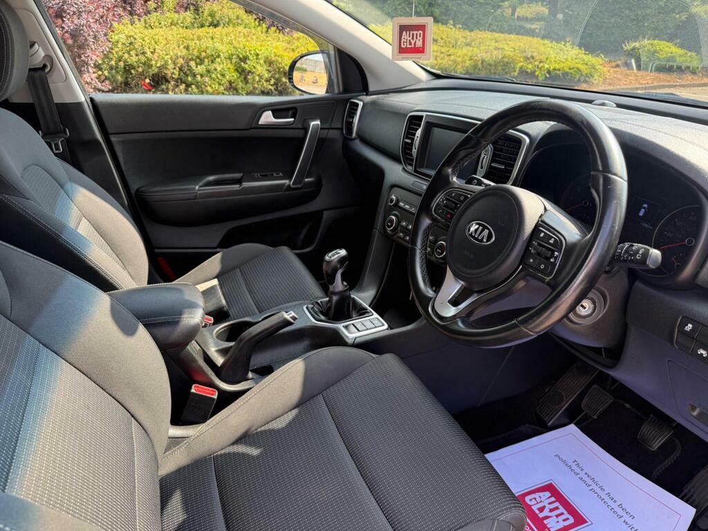 Kia Sportage 1.6 Gdi 2 Suv Euro 6 Ss 130 White #14
