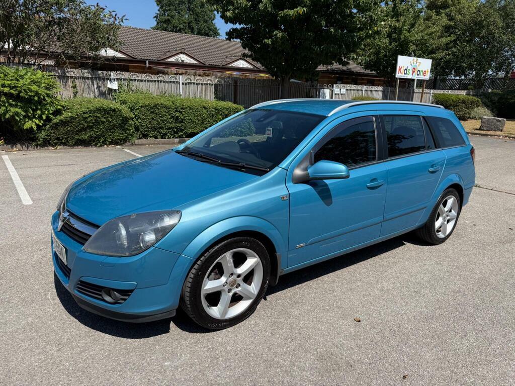 Vauxhall Astra Hatchback Silver #9