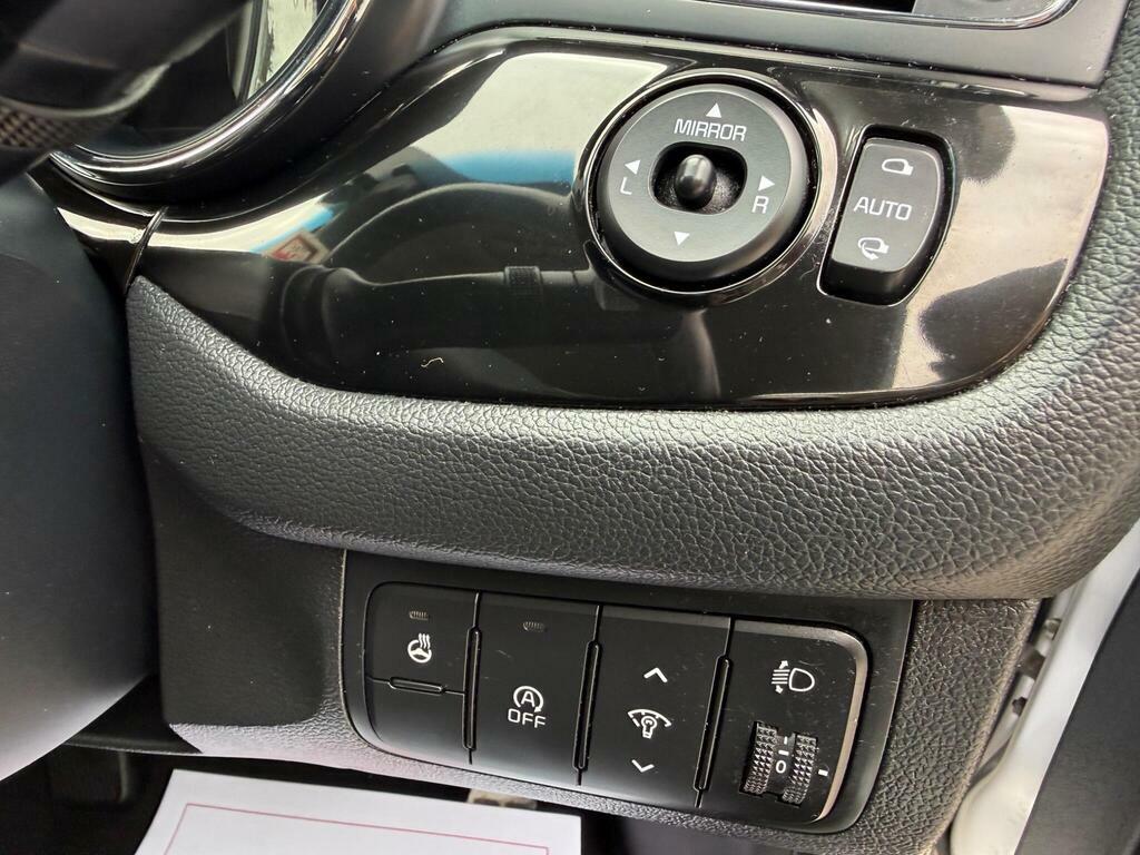 Kia Ceed 1.6 Gdi Ecodynamics 3 Hatchback Silver #24