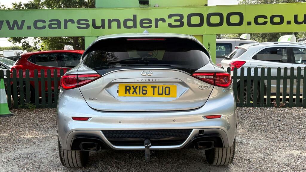 Infiniti Q30 2.2D Sport Dct Awd Euro 6 Ss Silver #5