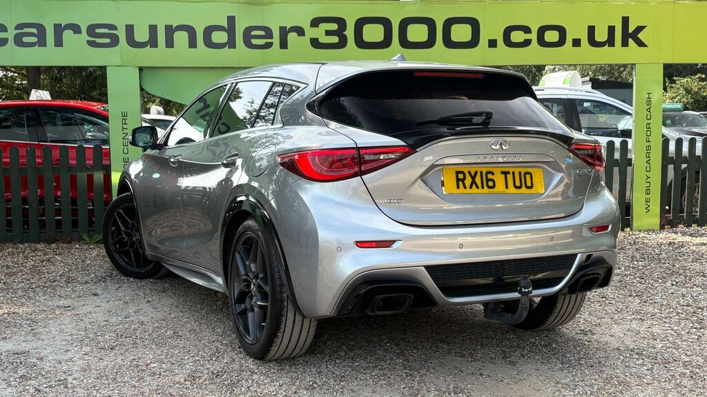 Infiniti Q30 2.2D Sport Dct Awd Euro 6 Ss Silver #4