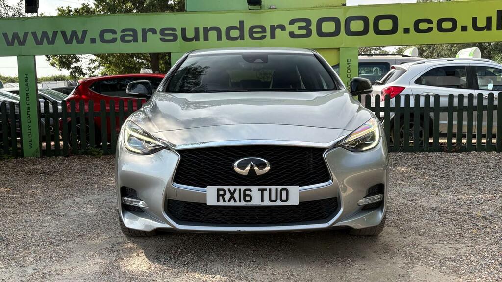 Infiniti Q30 2.2D Sport Dct Awd Euro 6 Ss Silver #2