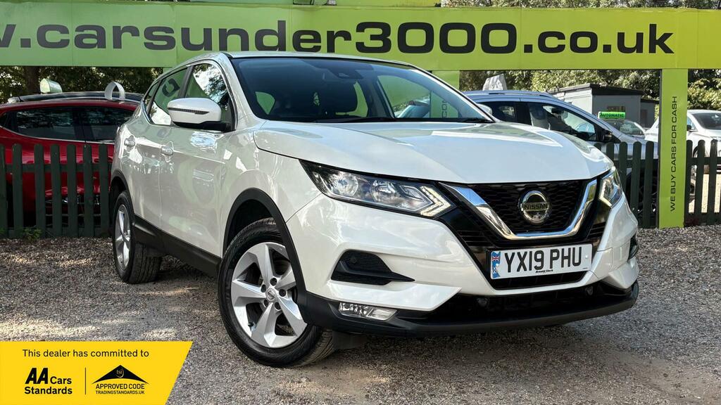 Nissan Qashqai 1.3 Dig-t Acenta Premium Euro 6 Ss White